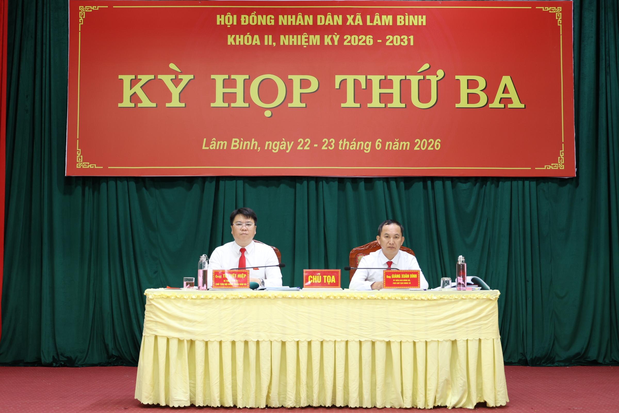 Kỳ họp thứ ba HĐND xã Lâm Bình khóa II thông qua nhiều nghị quyết quan trọng