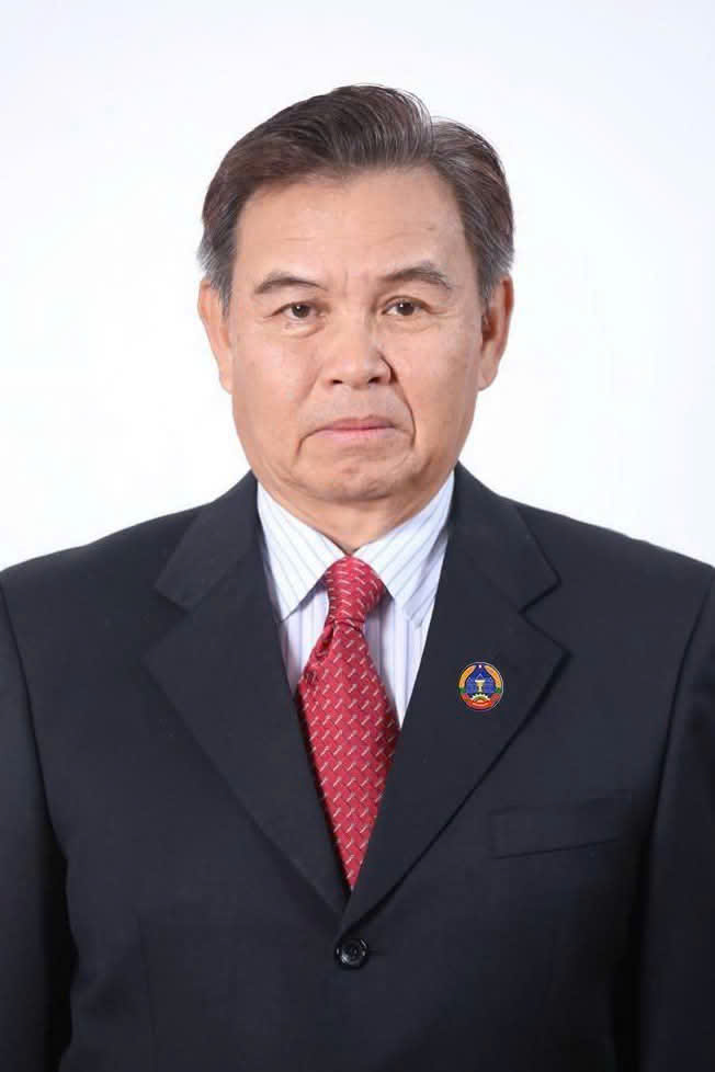 (Quang Bình - Tuyên Quang) UBND xã Quang Bình thông báo thực hiện Quốc tang đồng chí Chủ tịch Quốc hội nước Cộng hòa Dân chủ Nhân dân Lào Saysomphone Phomvihane