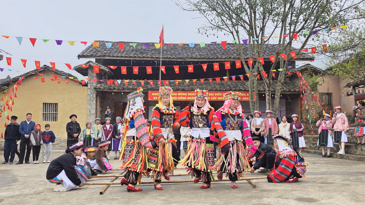 Du lịch Tuyên Quang hướng tới những điểm đến mang chiều sâu lịch sử và văn hóa bản địa nguyên bản