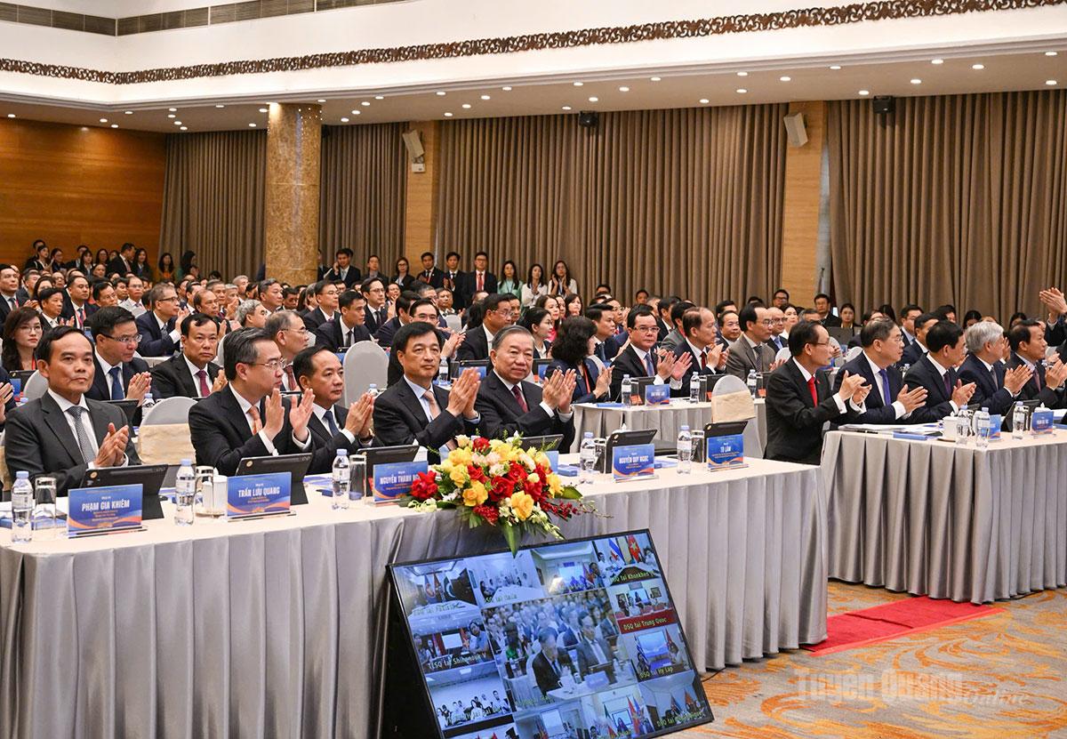 Đổi mới tư duy, nâng cao hiệu quả công tác đối ngoại trong kỷ nguyên mới