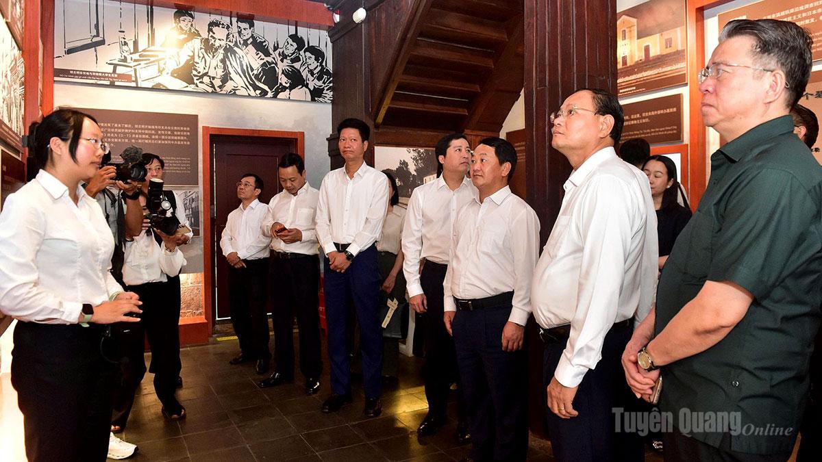Đoàn đại biểu tỉnh Tuyên Quang thăm, khảo sát thực tế tại Vân Nam (Trung Quốc)