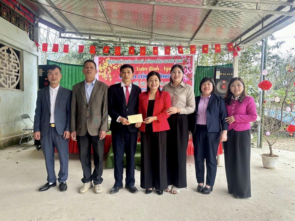 Hội xuân thôn Nà Bó – Nà Lung rộn ràng sắc xuân, đậm đà bản sắc dân tộc