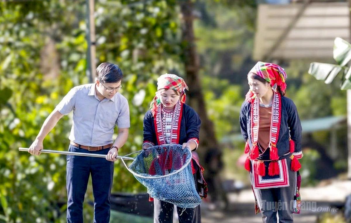 Đột phá từ mô hình chính quyền địa phương 2 cấp