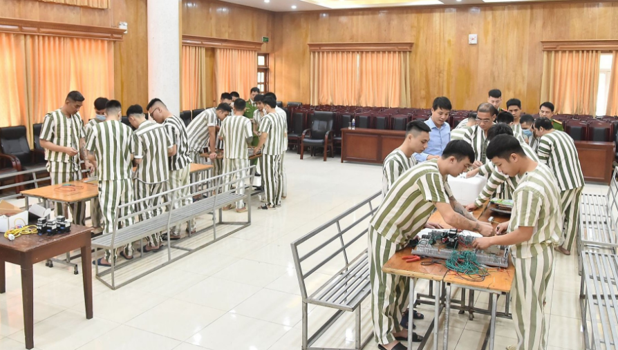 ĐỀ XUẤT DANH MỤC CÁC CÔNG TRÌNH XÂY DỰNG TRONG TRẠI GIAM, CƠ SỞ GIÁO DỤC BẮT BUỘC, TRƯỜNG GIÁO DƯỠNG