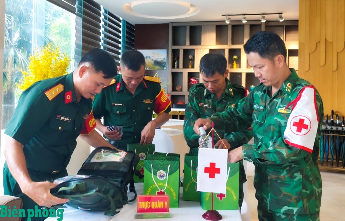 Biên giới rực rỡ sắc màu trước thềm Giao lưu hữu nghị Quốc phòng biên giới Việt Nam - Lào lần thứ 3
