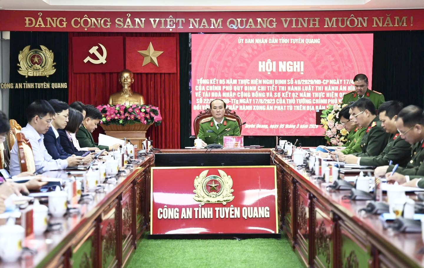 TẠO “ĐIỂM TỰA” VỮNG CHẮC CHO NGƯỜI CHẤP HÀNH XONG ÁN PHẠT TÙ TÁI HÒA NHẬP XÃ HỘI