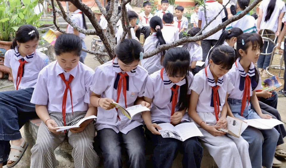 HOÀ AN:Các đơn vị trường học trên địa bàn tổ chức các hoạt động hưởng ứng Ngày Sách và Văn hoá đọc Việt Nam.