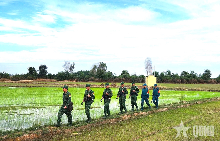 Bộ đội Biên phòng giữ bình yên, hạnh phúc cho nhân dân