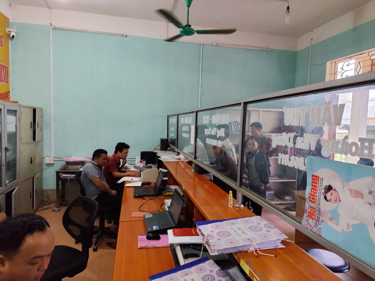 Giao dịch liên thông 1 cửa xã Giáp Trung