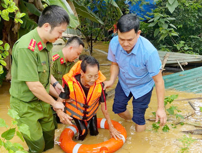 PHẢN BÁC CÁC TIN GIẢ BÔI NHỌ LỰC LƯỢNG CÔNG AN NHÂN DÂN