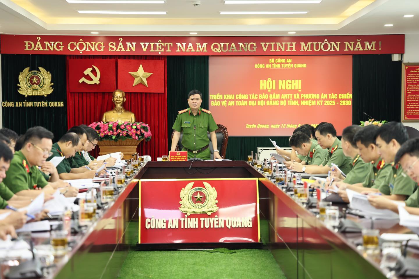 TRIỂN KHAI CÔNG TÁC BẢO ĐẢM ANTT VÀ PHƯƠNG ÁN TÁC CHIẾN BẢO VỆ AN TOÀN ĐẠI HỘI ĐẢNG BỘ TỈNH
