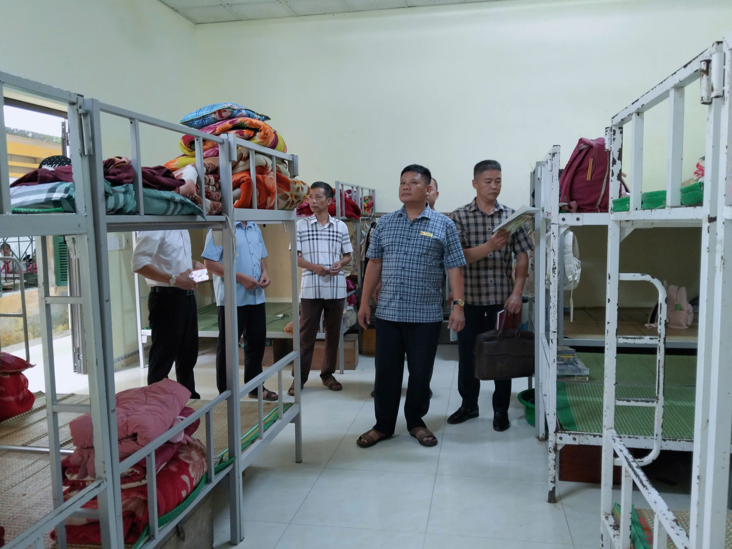 KIỂM TRA CÔNG TÁC GIÁO DỤC SAU SẮP XẾP TẠI CÁC CƠ SỞ GIÁO DỤC TRÊN ĐỊA BÀN XÃ