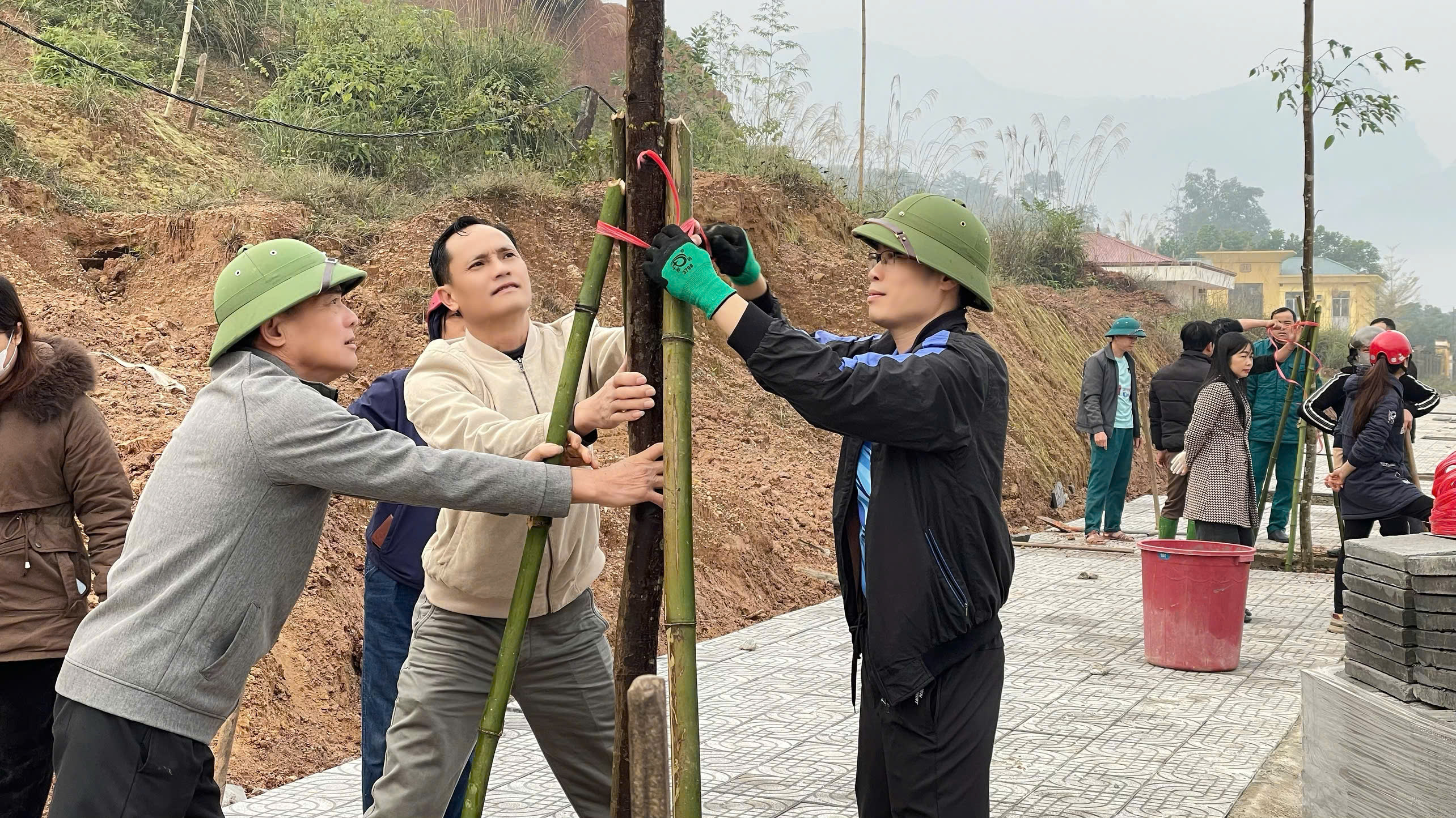 XÃ QUANG BÌNH, TUYÊN QUANG PHÁT ĐỘNG NGÀY CÂY XANH VIỆT NAM NĂM 2026 – LAN TỎA TINH THẦN VÌ MÔI TRƯỜNG XANH, PHÁT TRIỂN BỀN VỮNG