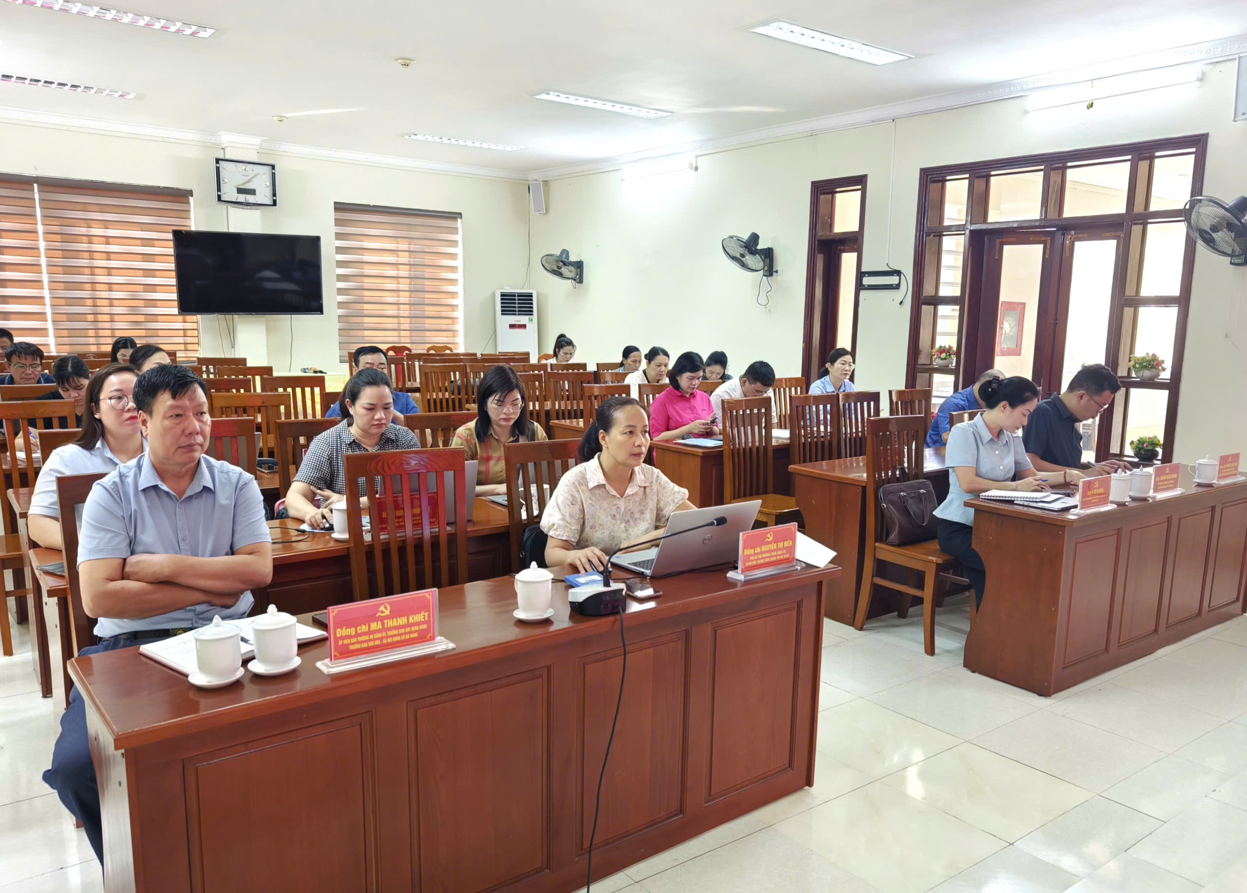 Nâng cao năng lực, xử lý tình huống thực tiễn đối với đội ngũ cán bộ cơ sở