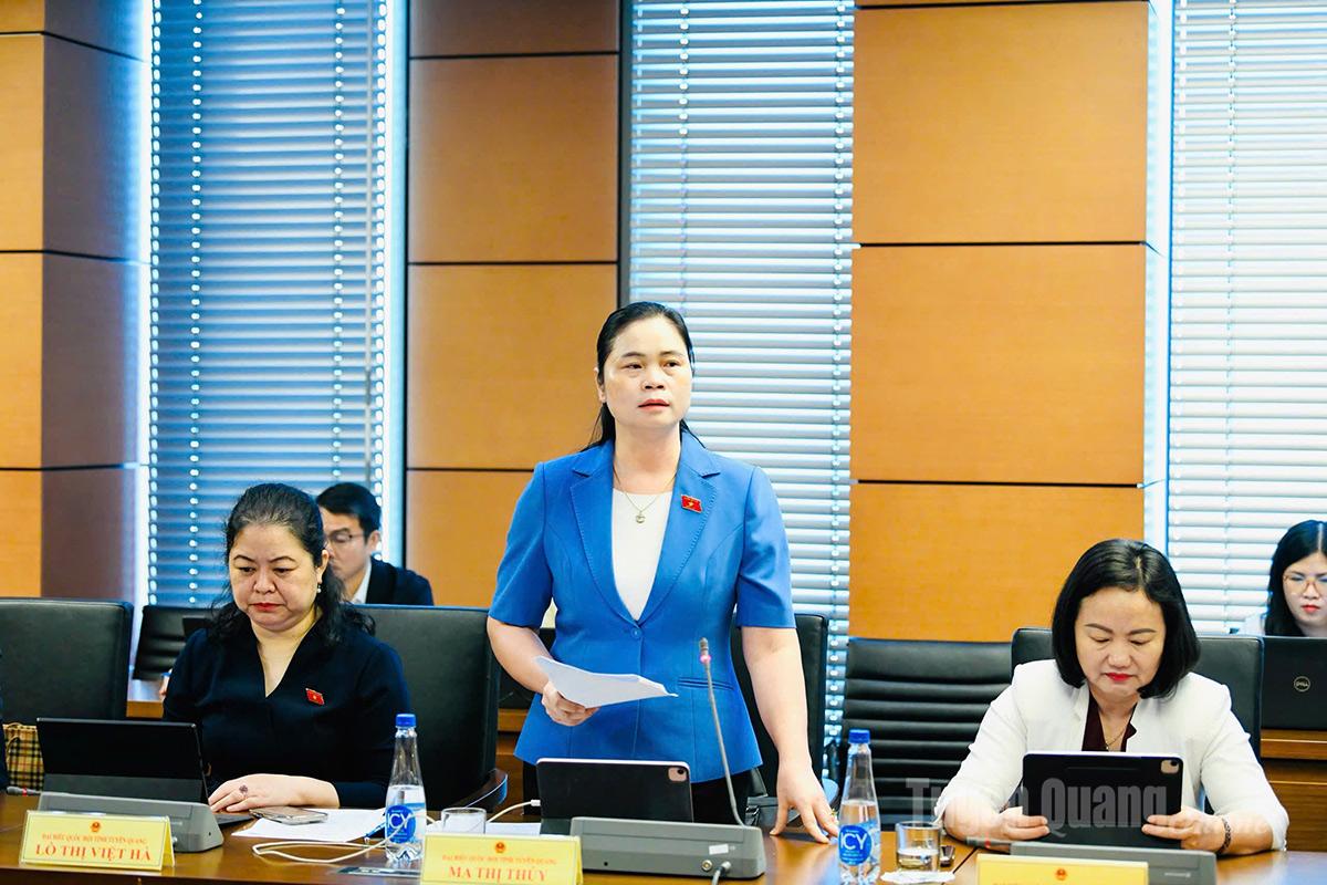 Sớm hiện thực cơ chế, chính sách đột phá phát triển giáo dục và bảo vệ, chăm sóc sức khỏe Nhân dân