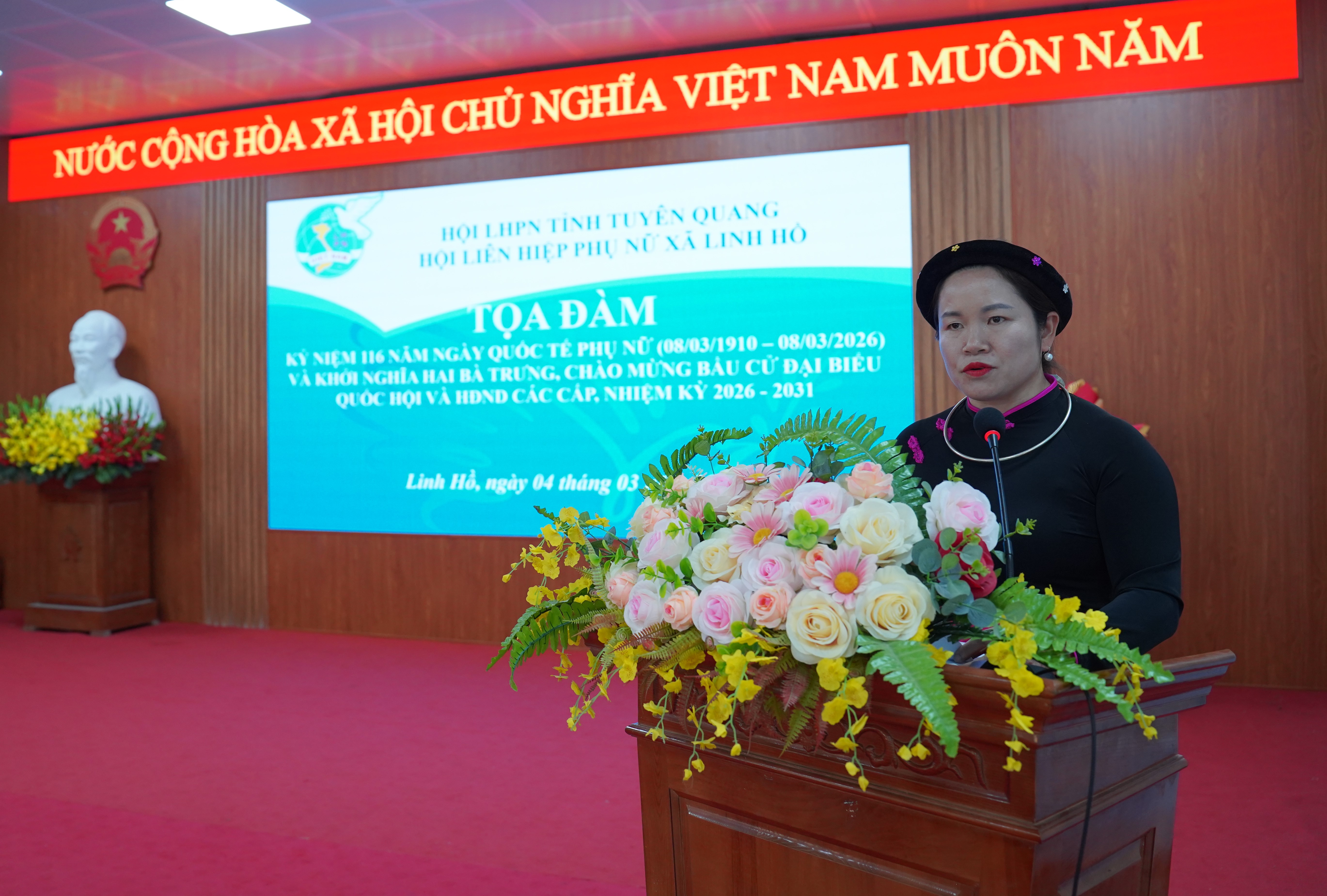 Toạ đ&agrave;m 2.JPG