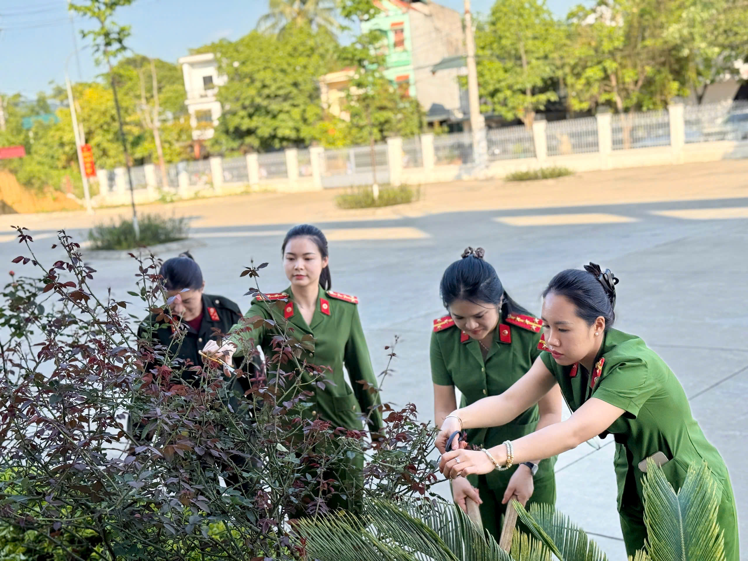 HỘI PHỤ NỮ CƠ SỞ PHÒNG CẢNH SÁT CƠ ĐỘNG TÍCH CỰC THI ĐUA LẬP THÀNH TÍCH CHÀO MỪNG ĐẠI HỘI ĐẠI BIỂU PHỤ NỮ TOÀN QUỐC LẦN THỨ XIV
