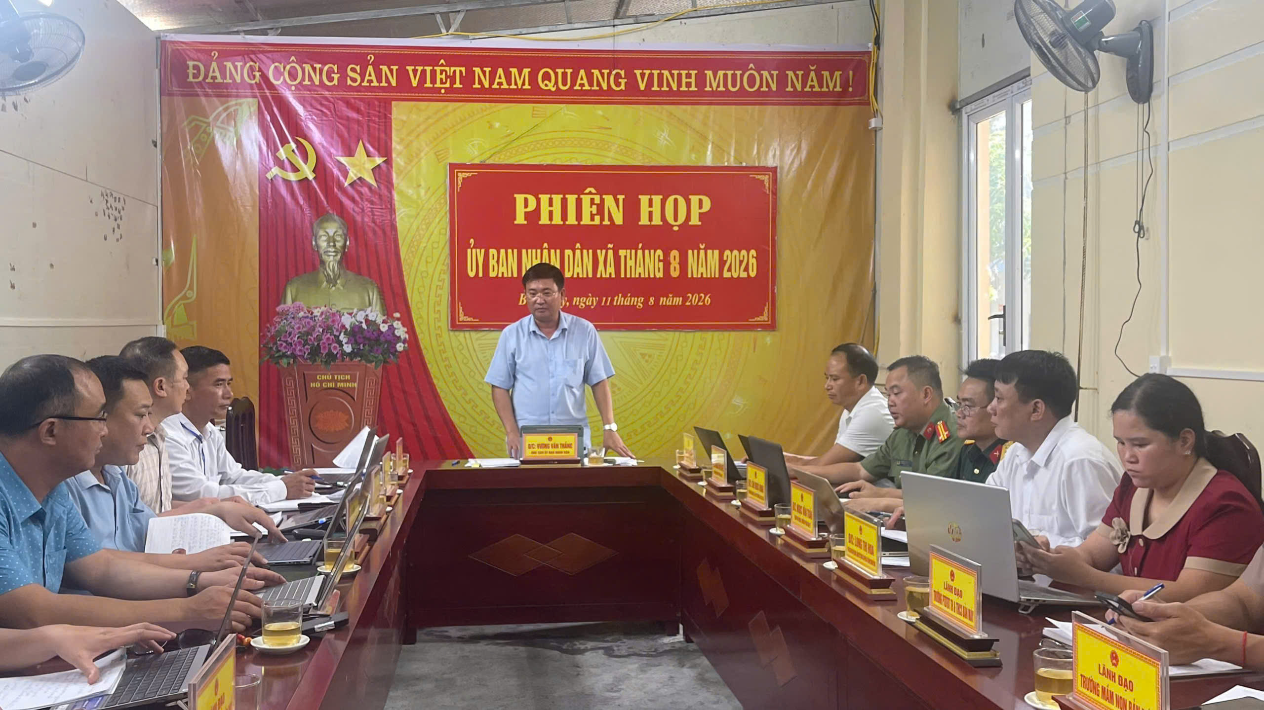 UBND XÃ BẢN MÁY TỔ CHỨC PHIÊN HỌP THÁNG 8, TRIỂN KHAI NHIỆM VỤ TRỌNG TÂM THÁNG 9 NĂM 2026