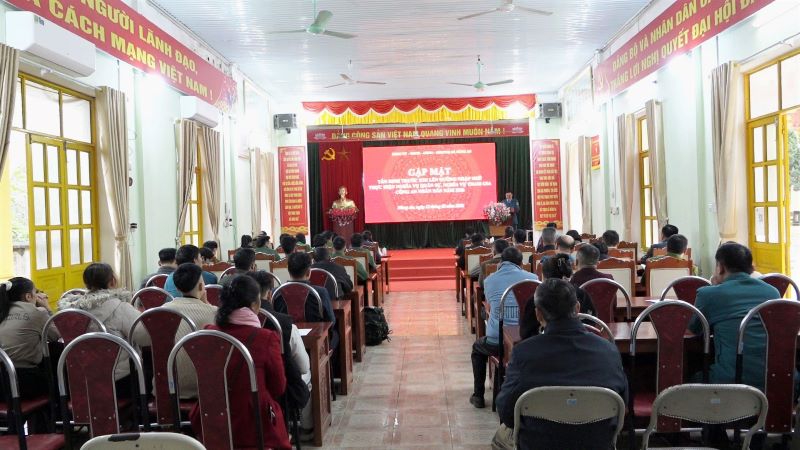 Xã Hùng An gặp mặt động viên tân binh trước khi lên đường nhập ngũ thực hiện nghĩa vụ quân sự, nghĩa vụ tham gia công an nhân dân năm 2026