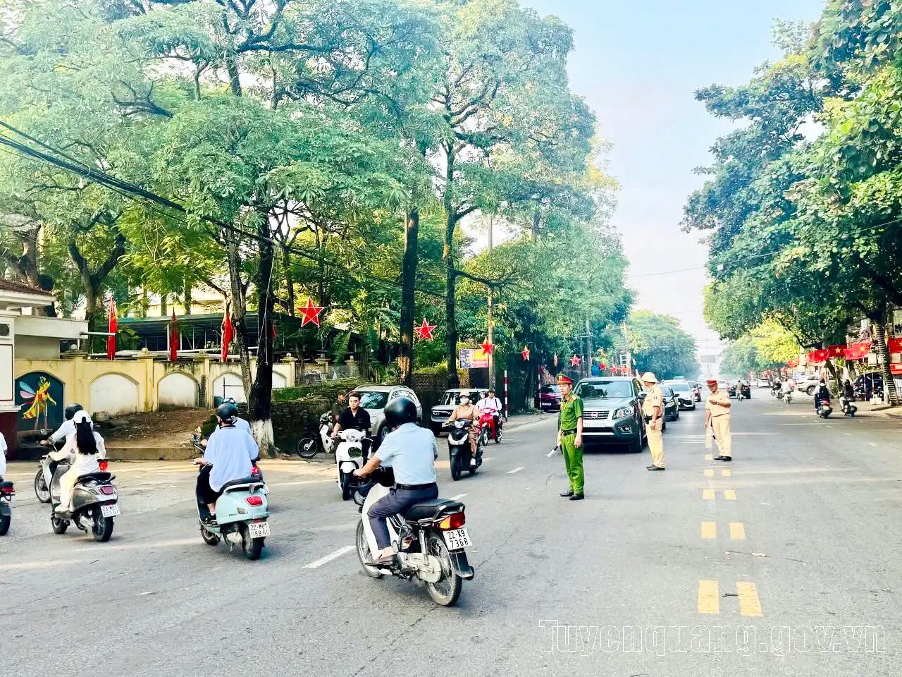 UBND tỉnh chỉ đạo triển khai các giải pháp bảo đảm trật tự, an toàn giao thông
