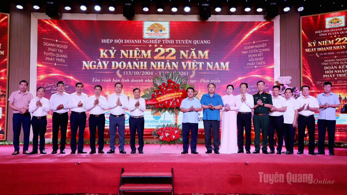 Thư chúc mừng nhân Ngày Doanh nhân Việt Nam
