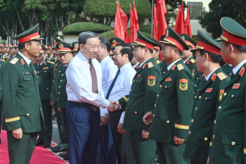 Phát huy truyền thống của Quân đoàn 12 trong giai đoạn cách mạng mới