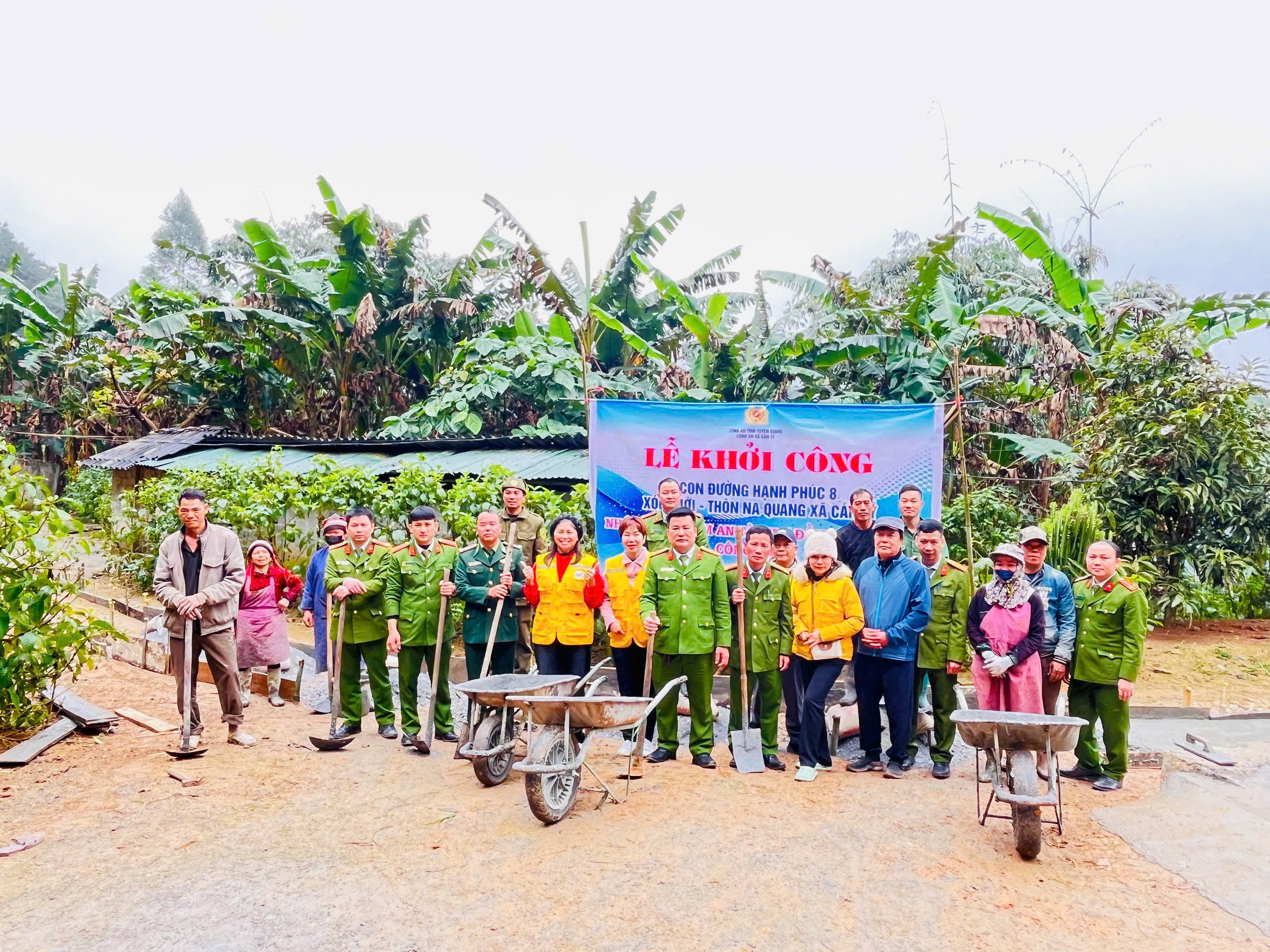CÔNG AN XÃ CÁN TỶ DUY TRÌ MÔ HÌNH DÂN VẬN KHÉO, GẮN VỚI PHONG TRÀO THI ĐUA BA NHẤT