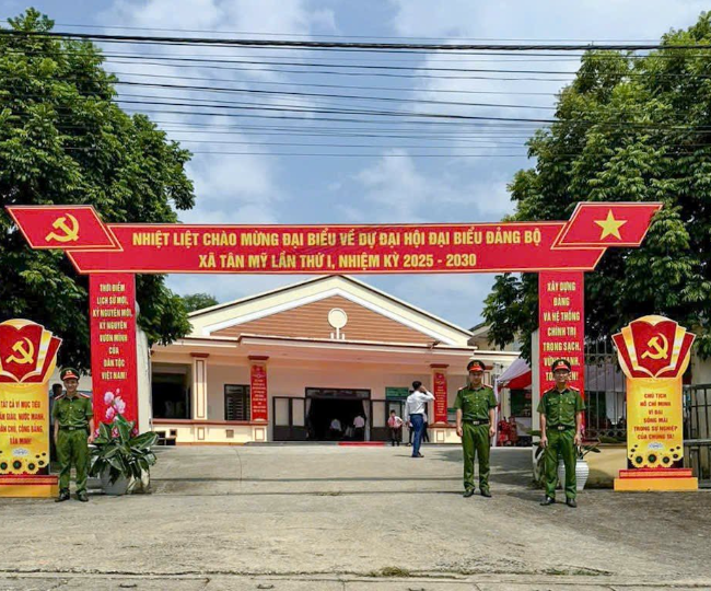 ĐẢM BẢO AN NINH AN TOÀN ĐẠI HỘI ĐẠI BIỂU ĐẢNG BỘ XÃ TÂN MỸ LẦN THỨ I