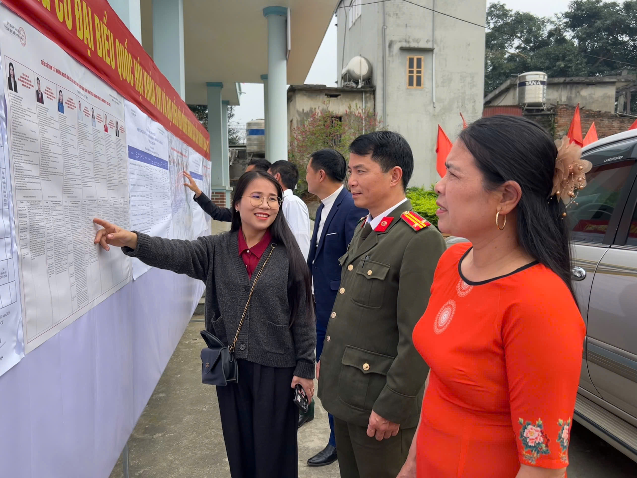 LỰC LƯỢNG AN NINH CHÍNH TRỊ NỘI BỘ - NHỮNG ĐÓNG GÓP THẦM LẶNG TRONG THÀNH CÔNG CHUNG CỦA CUỘC BẦU CỬ