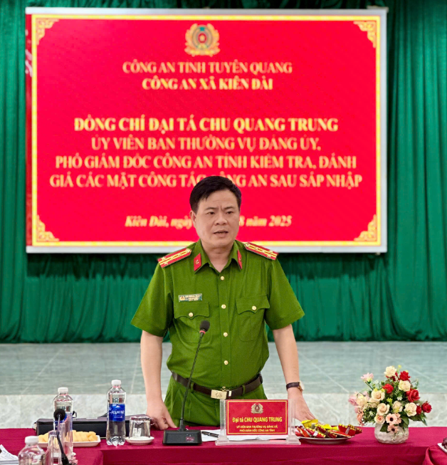 LÃNH ĐẠO CÔNG AN TỈNH KIỂM TRA VÀ LÀM VIỆC TẠI CÔNG AN XÃ KIÊN ĐÀI 