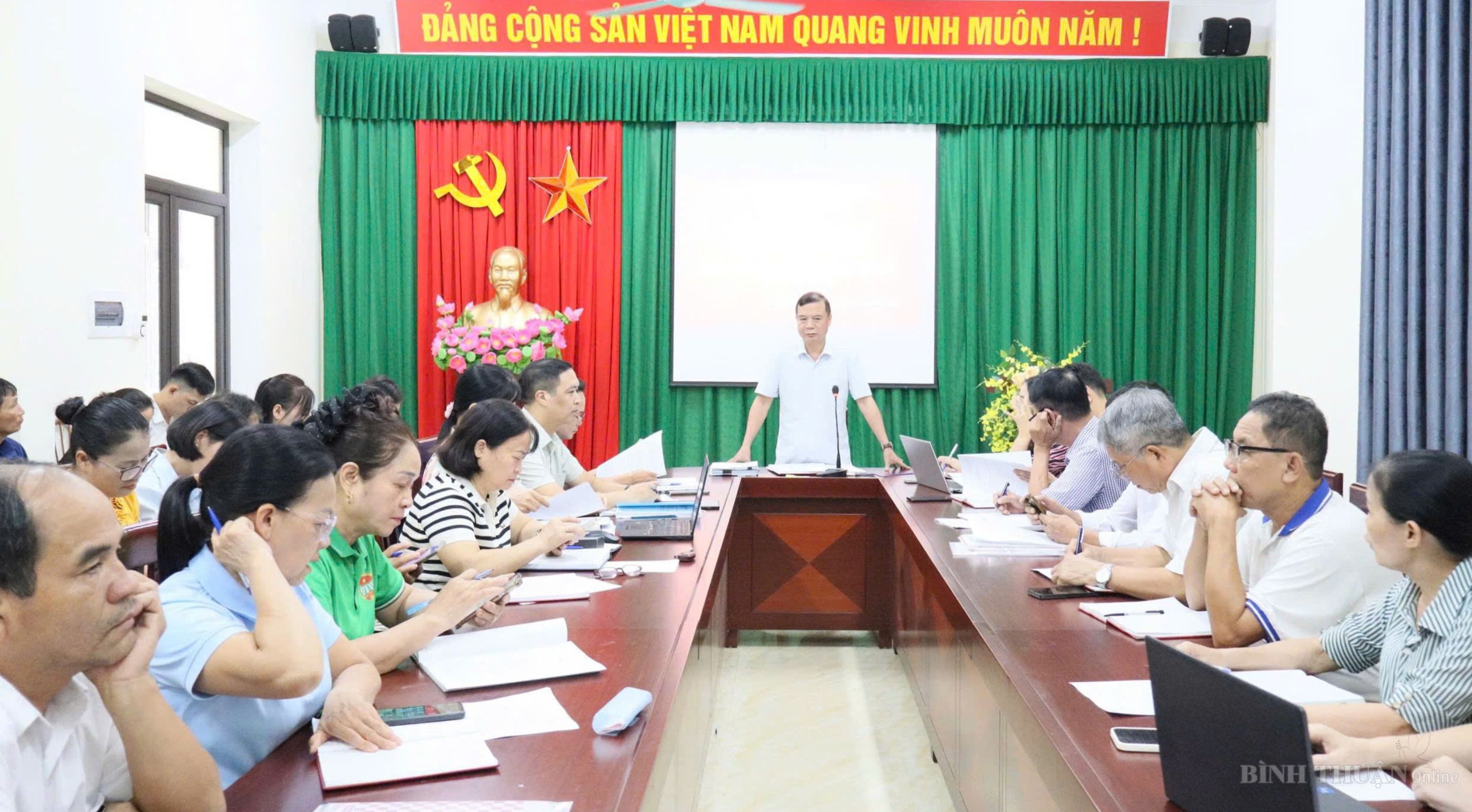 BAN XÂY DỰNG ĐẢNG PHƯỜNG BÌNH THUẬN TỔ CHỨC HỘI NGHỊ TRAO ĐỔI NGHIỆP VỤ CÔNG TÁC ĐẢNG