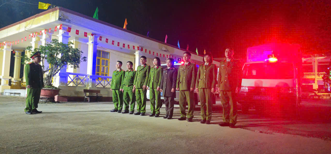 CÔNG AN XÃ HÙNG AN TĂNG CƯỜNG TUẦN TRA, KIỂM SOÁT, GIỮ VỮNG ANTT 