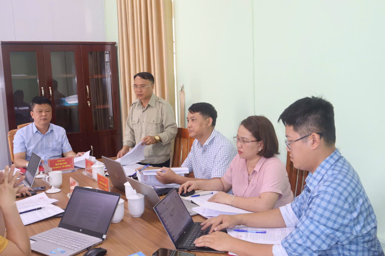 Họ HĐND a X.jpg