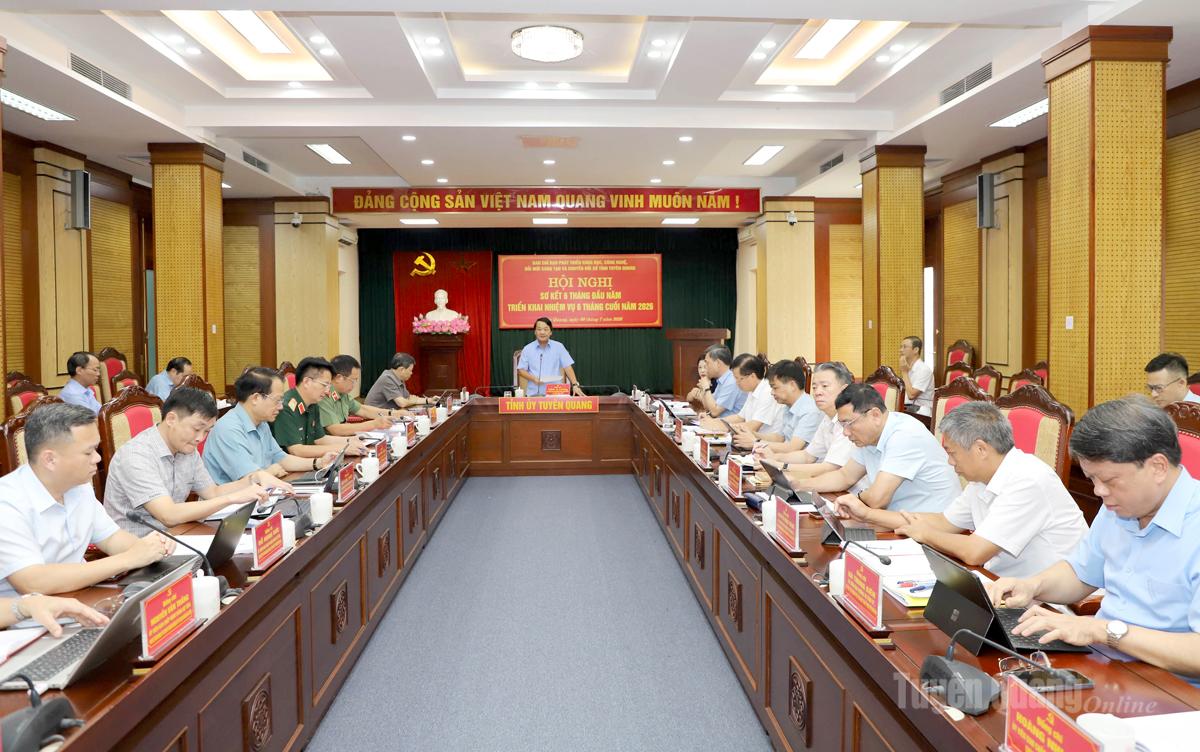 Phát triển khoa học, công nghệ, đổi mới sáng tạo và chuyển đổi số phải có kết quả cụ thể