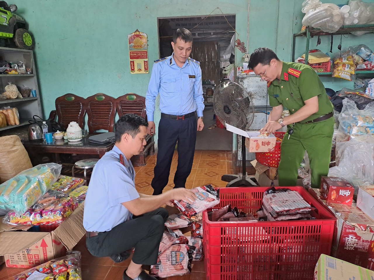 Không để thực phẩm bẩn len lỏi vào thị trường