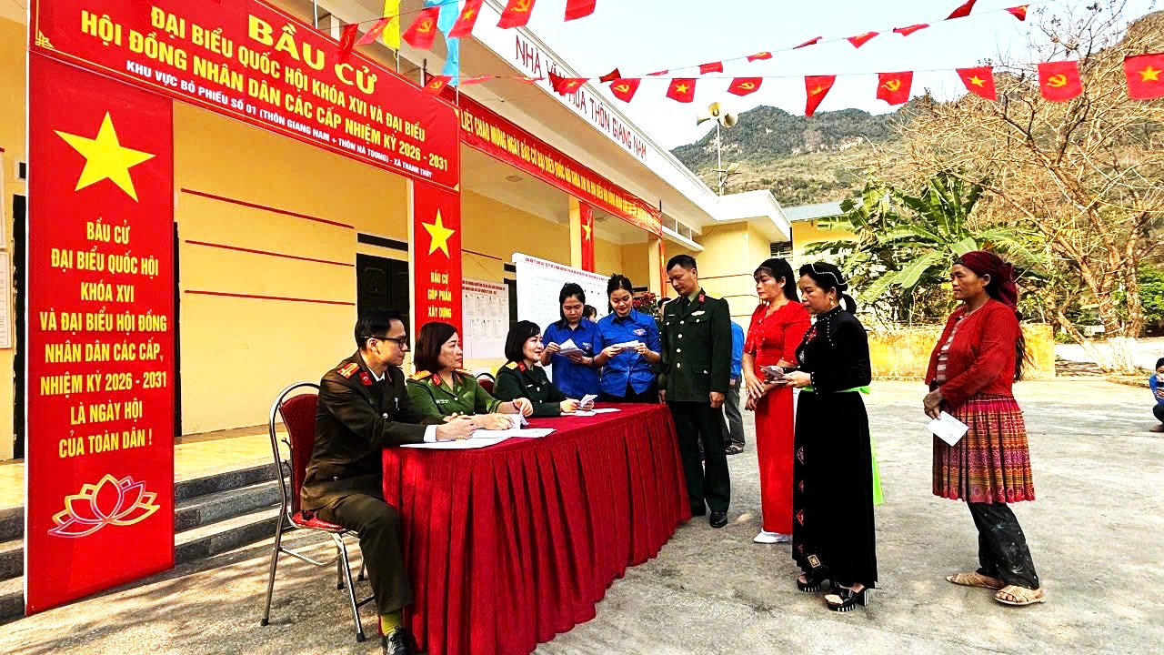 CÔNG AN XÃ THANH THỦY TĂNG CƯỜNG BẢO ĐẢM AN NINH, TRẬT TỰ PHỤC VỤ CÔNG TÁC BẦU CỬ