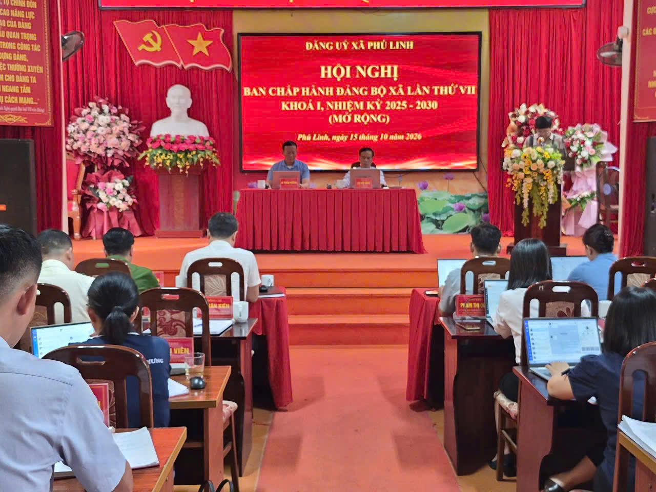 ĐẢNG ỦY XÃ TỔ CHỨC HỘI NGHỊ BAN CHẤP HÀNH ĐẢNG BỘ XÃ LẦN THỨ VII, KHÓA I, NHIỆM KỲ 2025–2030 (MỞ RỘNG)
