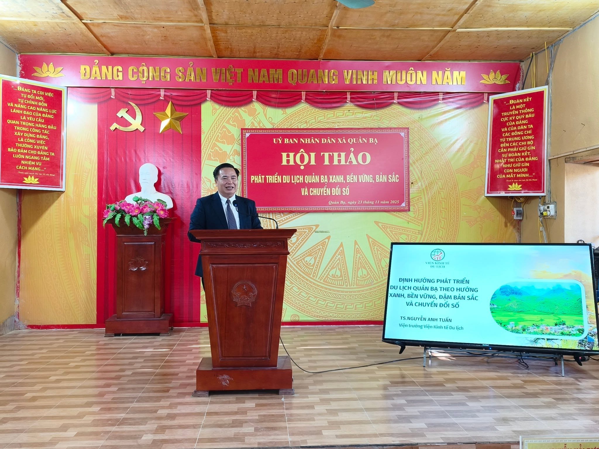 Hội thảo Phát triển du lịch xã Quản Bạ phát triển du lịch xanh, chuyển đổi số du lịch, xã Quản Bạ, tỉnh Tuyên Quang.