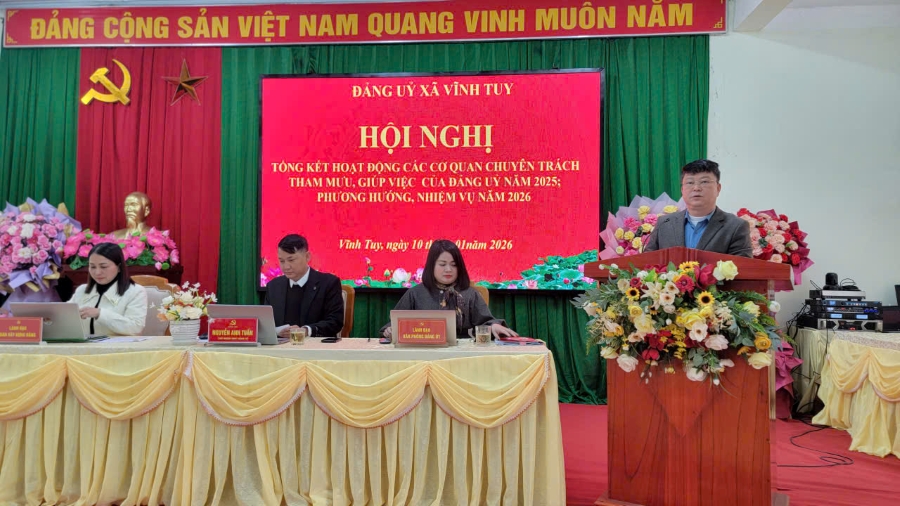 S&aacute;ng ng&agrave;y 10 ld ph&aacute;t biểu.jpg