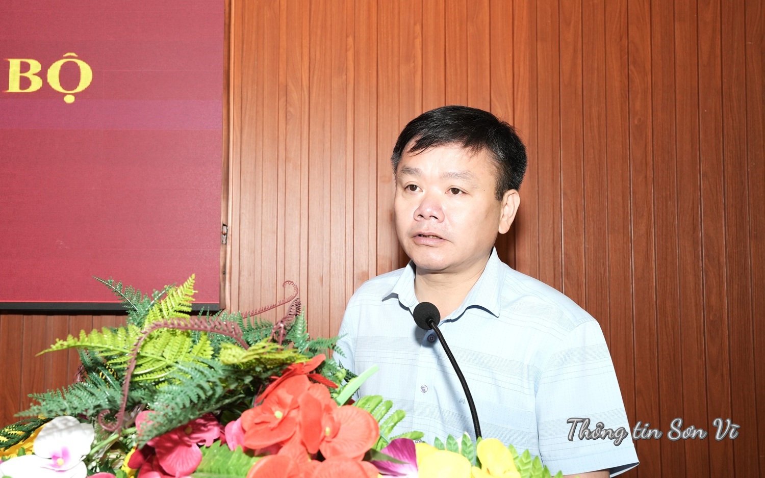 TUY&Ecirc;N QUANG 2  .jpg