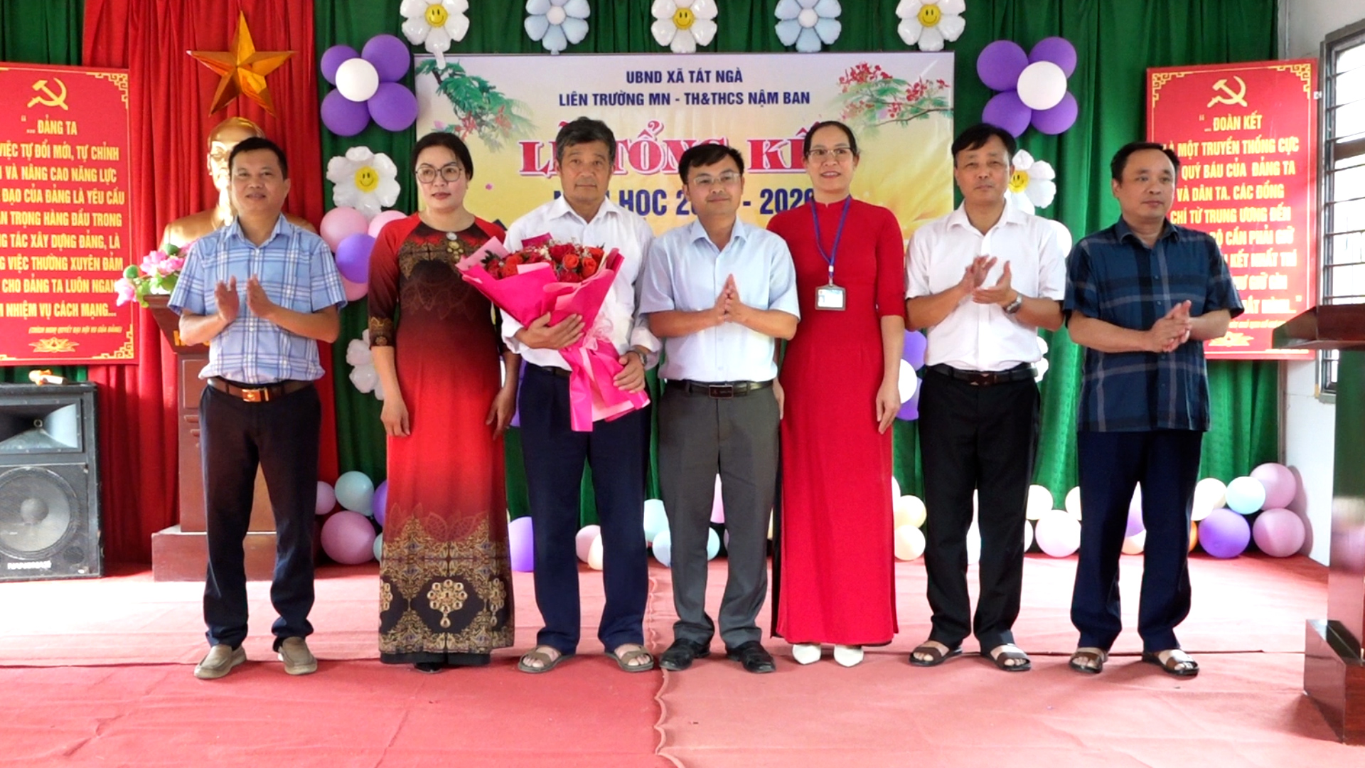 Liên trường Mầm non, TH&THCS Nậm Ban tổ chức lễ tổng kết năm học 2025 – 2026