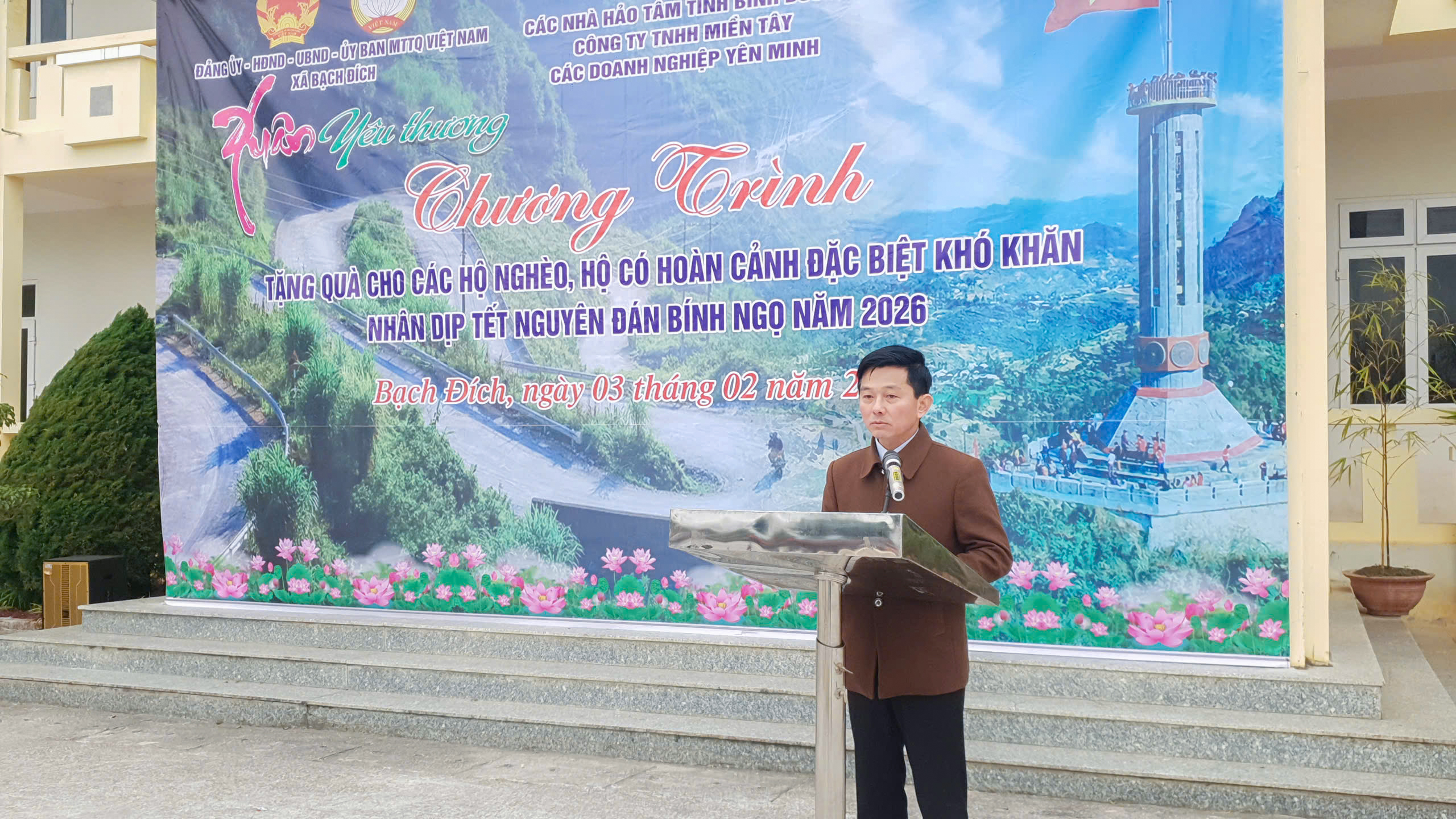 Xã Bạch Đích tổ chức chương trình Xuân Yêu Thương