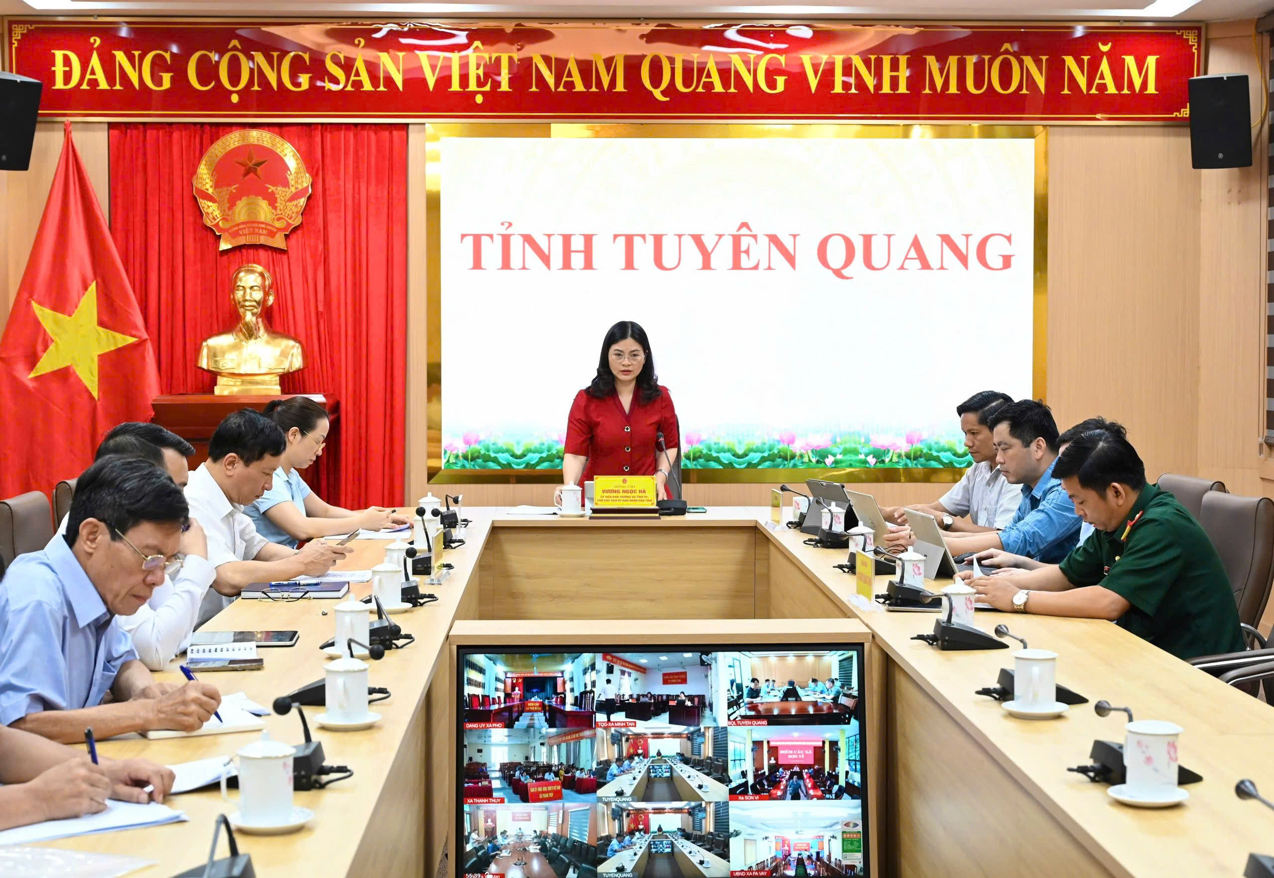 Tập trung tháo gỡ khó khăn, đẩy nhanh tiến độ các trường nội trú biên giới