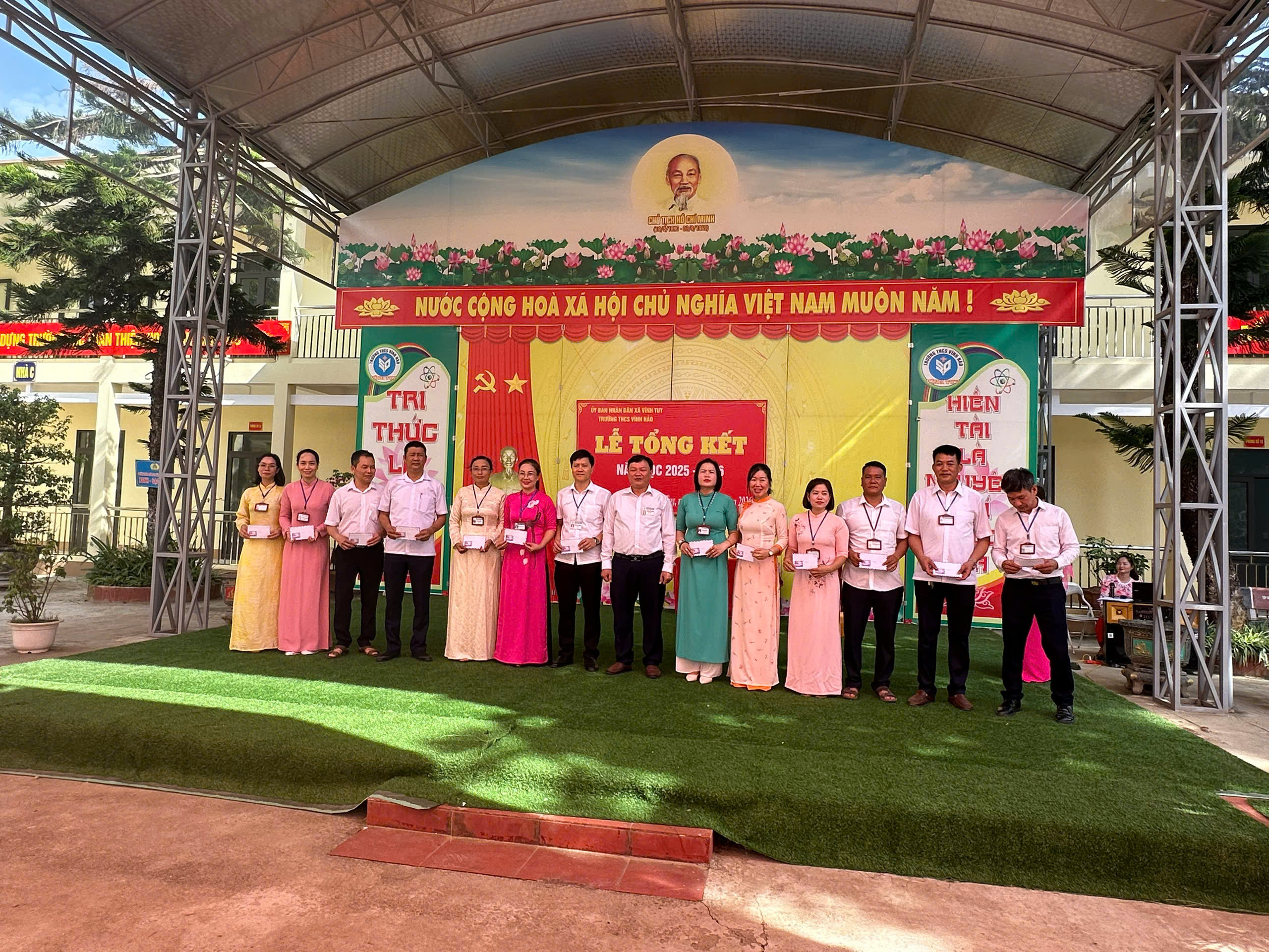 Tổng kết Vĩnh Hảo các cô.jpg