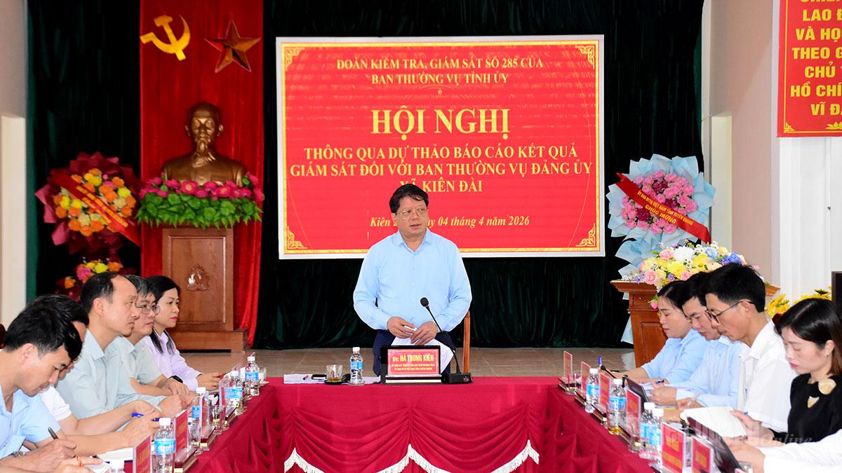 Đoàn kiểm tra, giám sát số 285 của Ban Thường vụ Tỉnh ủy làm việc tại xã Kiên Đài, Tri Phú, Kim Bình