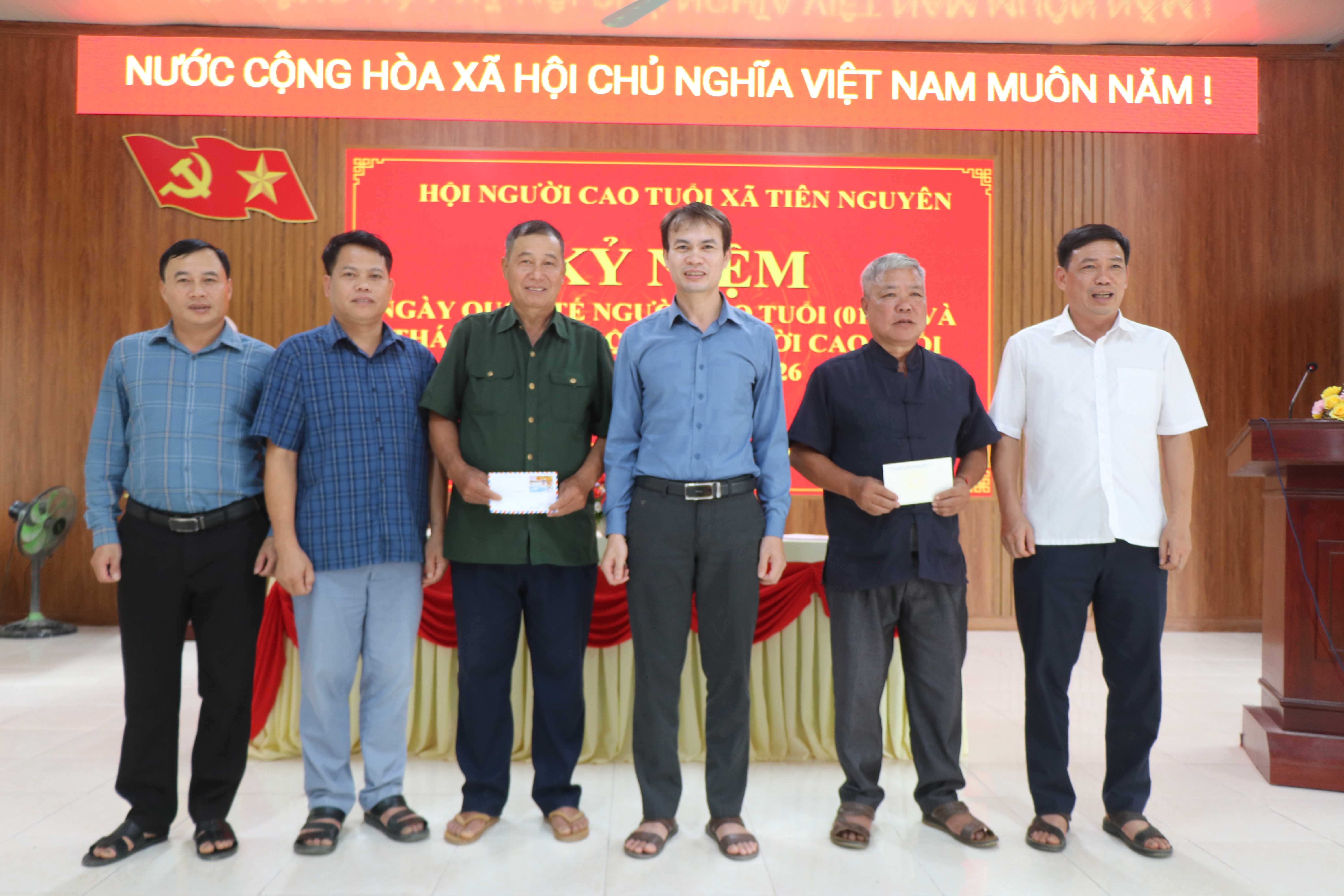 Hội Người cao tuổi xã Tiên Nguyên tổ chức tọa đàm hưởng ứng Tháng hành động vì người cao tuổi