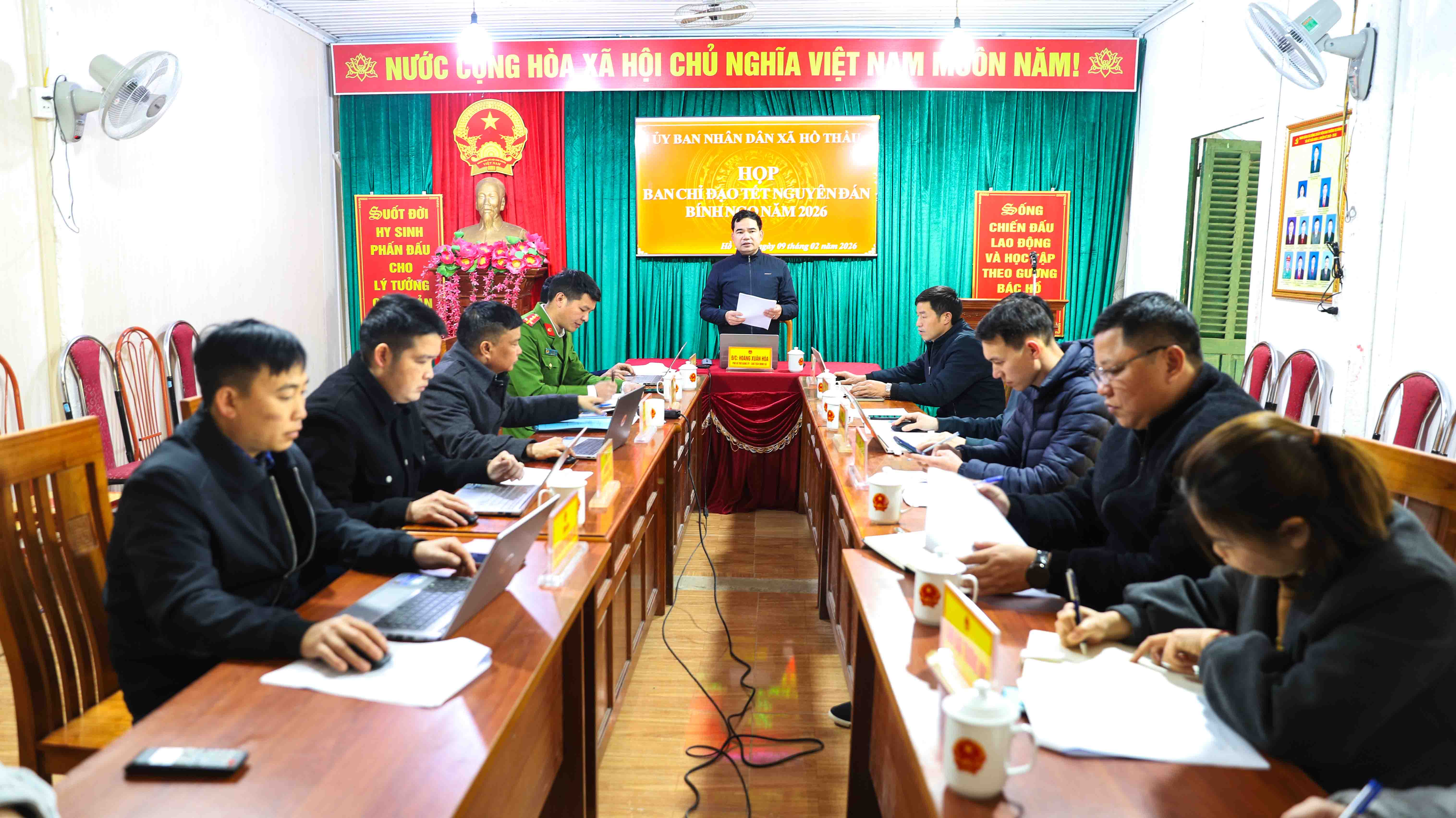 Họp Ban chỉ đạo tết nguyên đán Bính Ngọ 2026