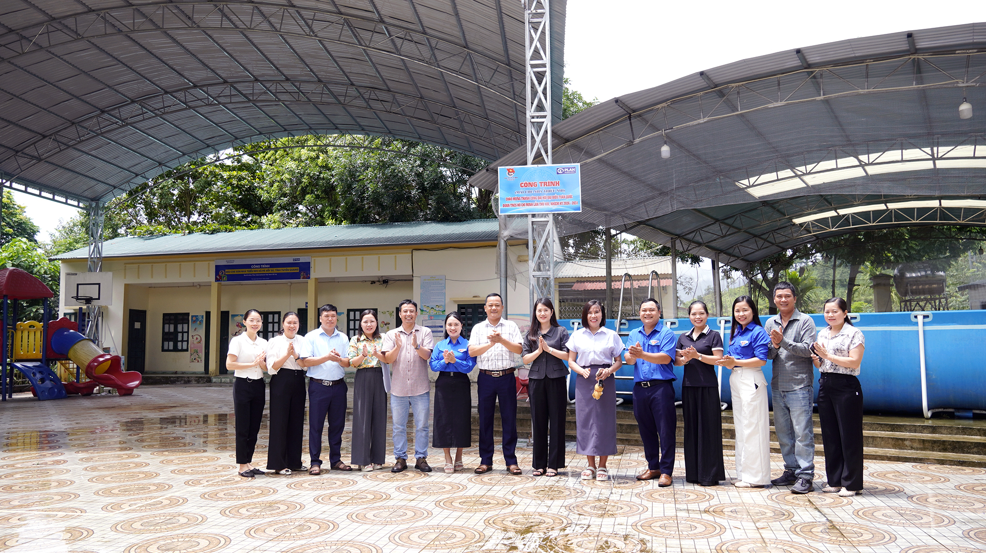 Khánh thành công trình mái che Nhà thiếu nhi xã Pà Vầy Sủ