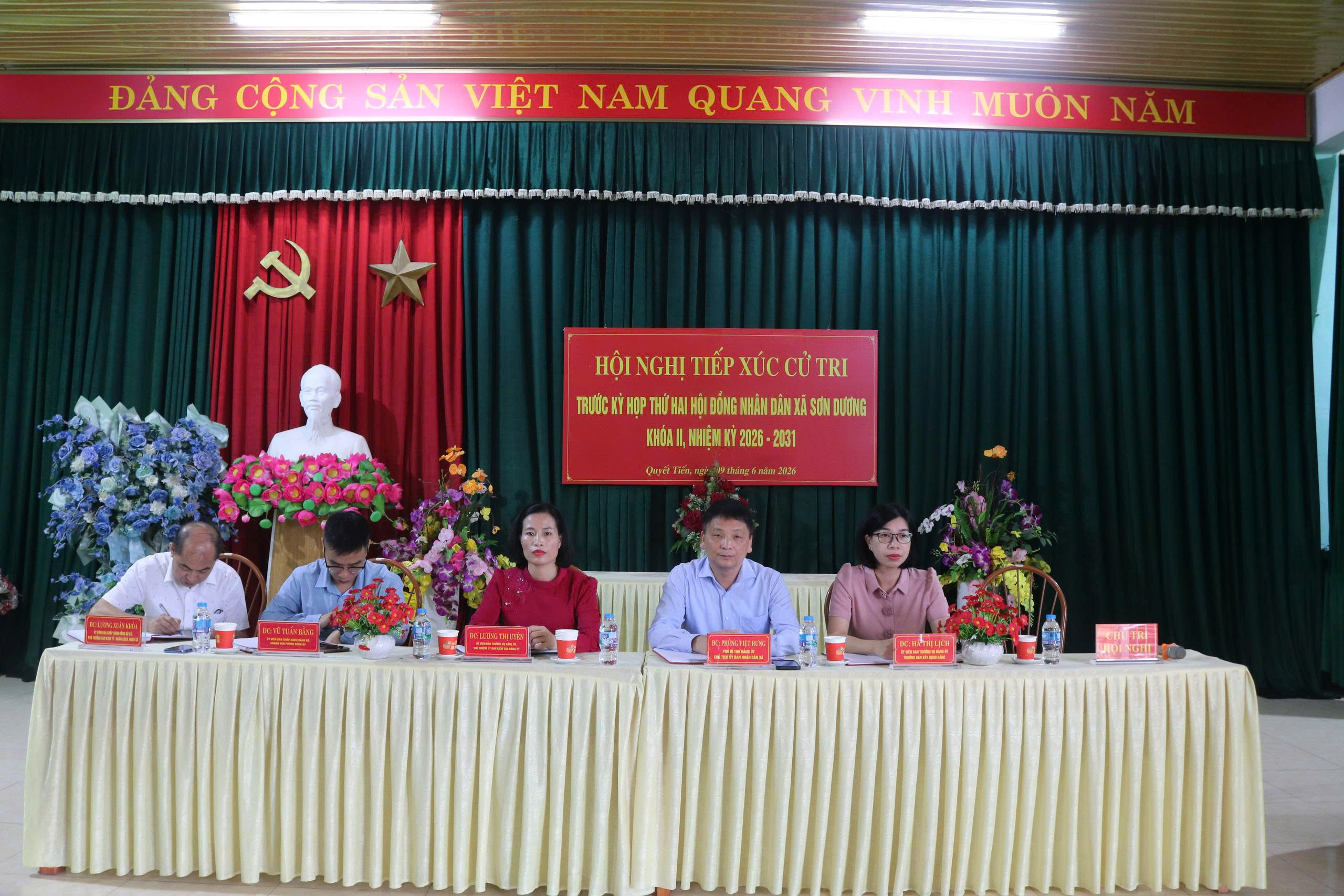 Tổ đại biểu số 02 HĐND xã tiếp xúc cử tri trước Kỳ họp thứ hai HĐND xã khóa II, nhiệm kỳ 2026 - 2031