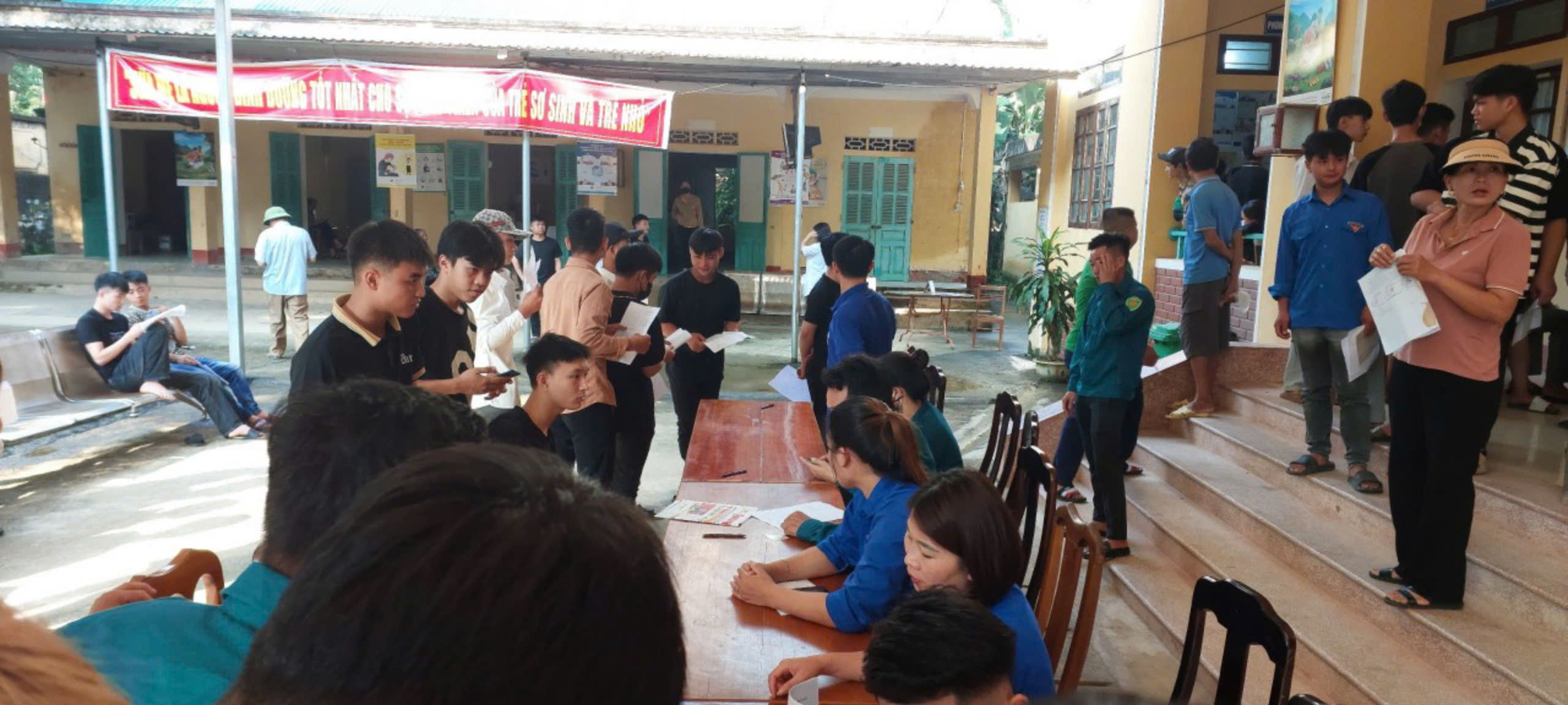 Khám sơ tuyển sức khỏe nghĩa vụ quân sự